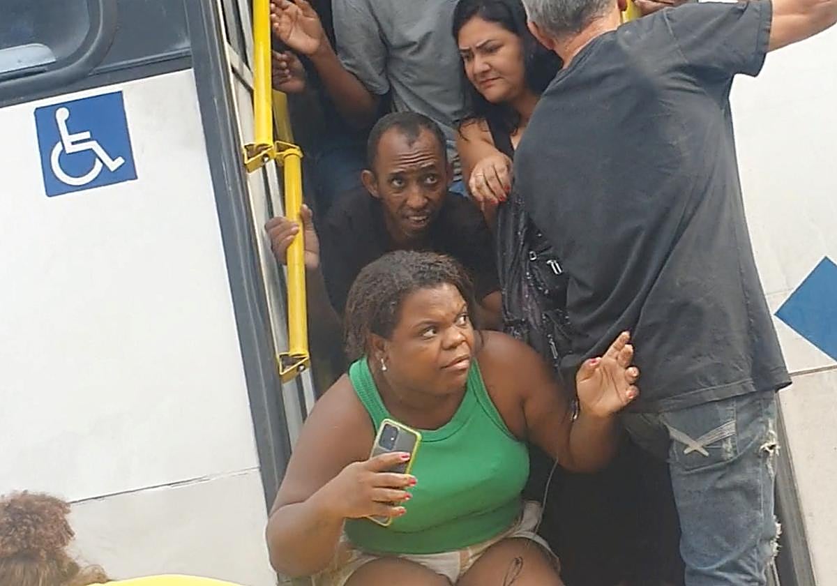 Viajeros del autobús de Río.