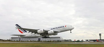 Air France suspende «hasta nuevo aviso» sus vuelos sobre el mar Rojo debido a un «objeto luminoso» en Sudán