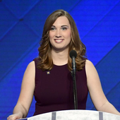 Sarah McBride, primera mujer transgénero en conseguir un escaño en el Congreso de EE.UU.