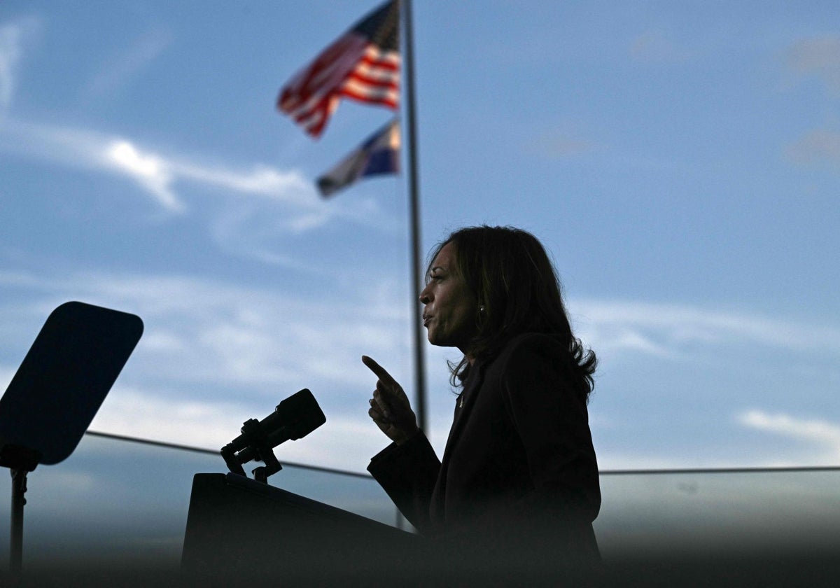 La candidata presidencial demócrata a la vicepresidenta de Estados Unidos, Kamala Harris,