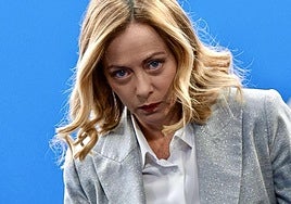 Nuevo revés a Meloni: los siete inmigrantes que envió a Albania el viernes deberán regresar a Italia