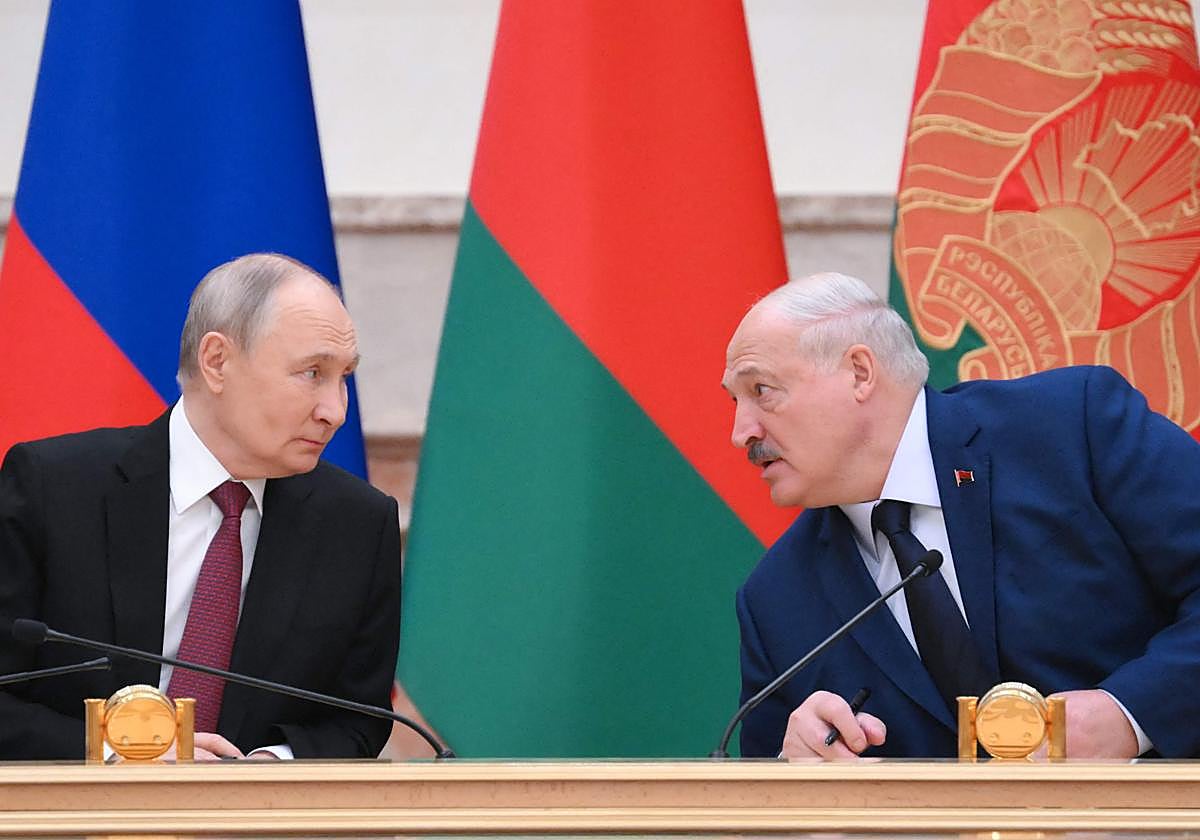 El presidente ruso, Vladímir Putin, y su homólogo bielorruso, Alexánder Lukashenko