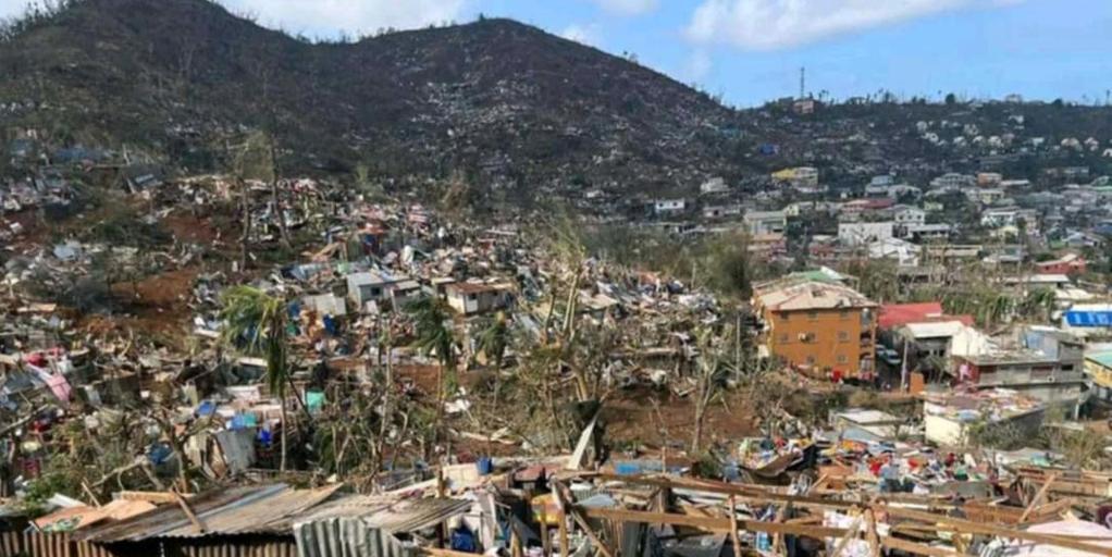 Hundreds Feared Dead After Cyclone Hits Mayotte - News Directory 3