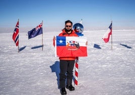 Boric visita el Polo Sur y ratifica «la pretensión soberana» de Chile en el territorio antártico