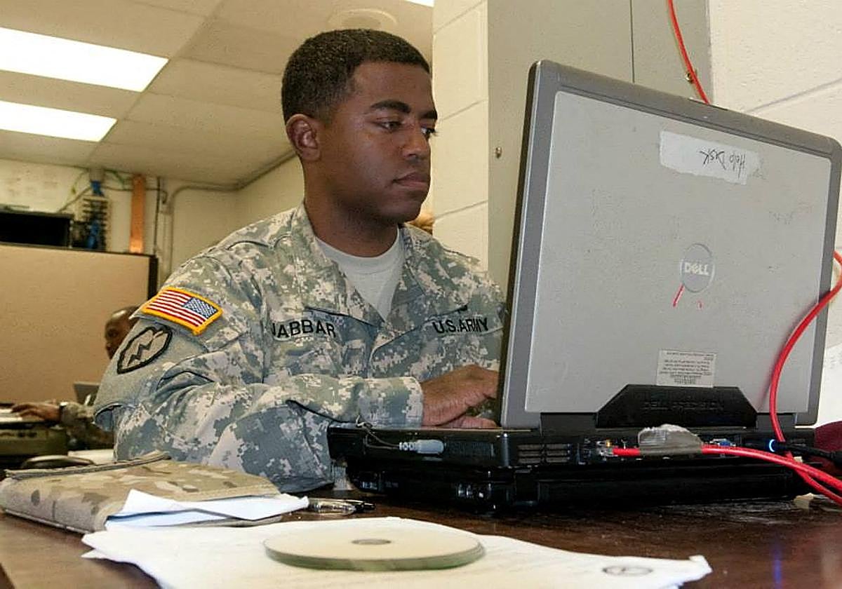 El atacante de Nueva Orleans, Shamsud Din Jabbar, en una imagen de cuando sirvió en el Ejército de Estados Unidos