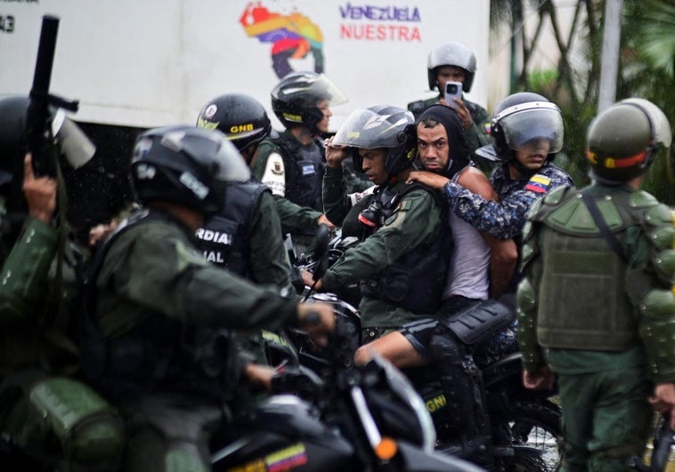 detenido-venezuela-R86Fa1xYgGLwHNnnoVk6eIP-758x531@diario_abc.jpg