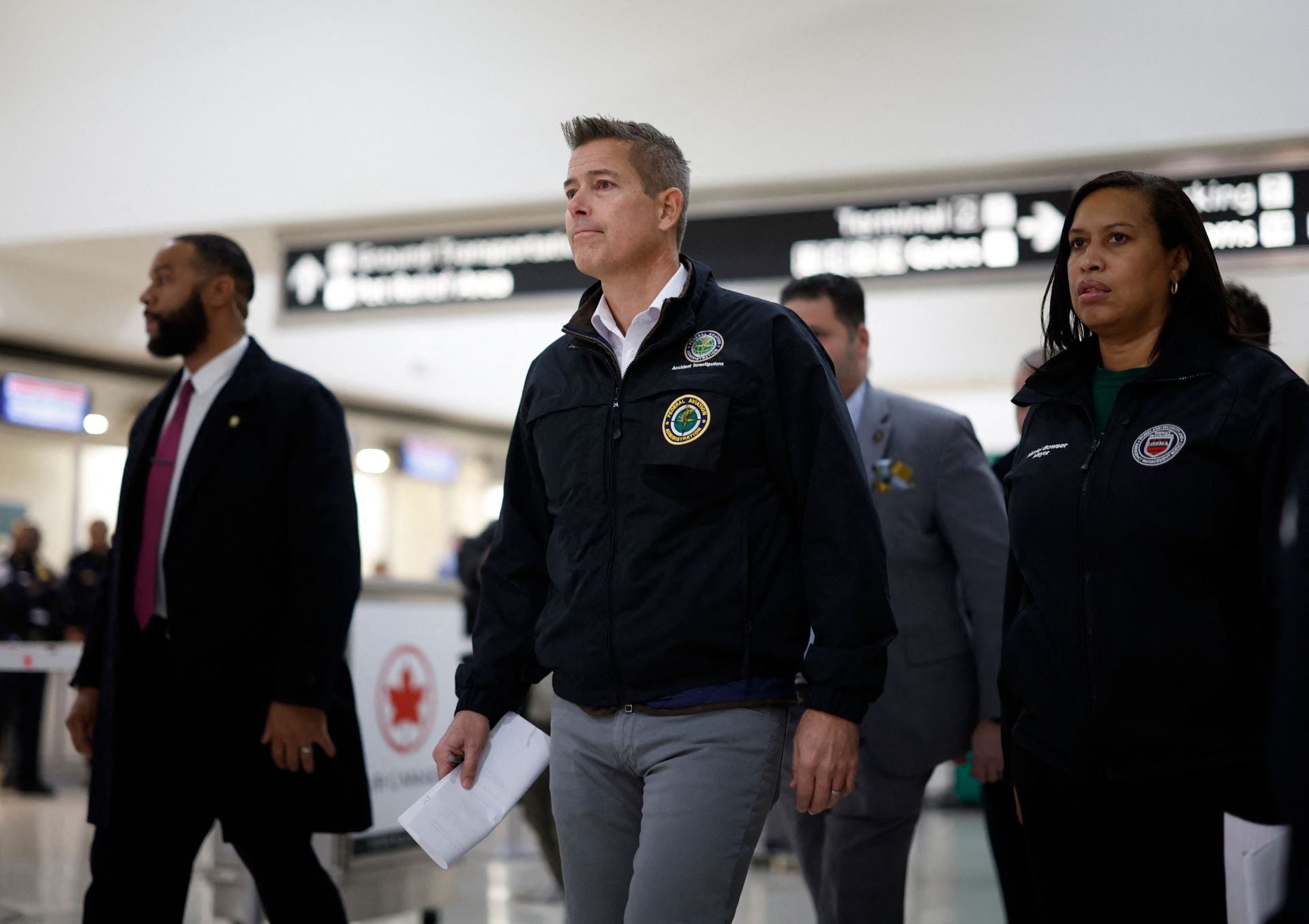El secretario de Transporte de EE.UU., Sean Duffy, en el Aeropuerto Ronald Reagan.