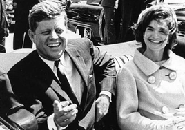 El FBI encuentra más de 2.000 nuevos archivos sobre el asesinato de JFK tras la desclasificación ordenada por Trump