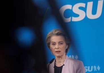 Von der Leyen propone congelar las reglas fiscales para el gasto en Defensa