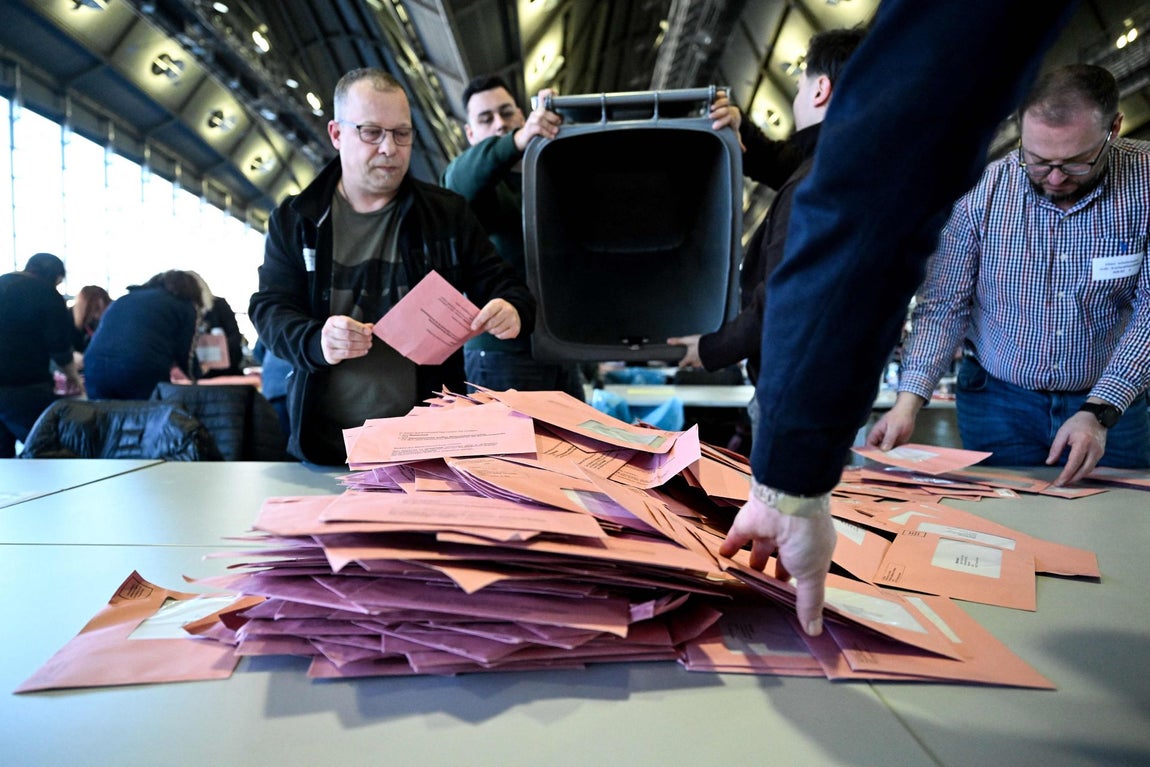 Recuento de votos en Fráncfort del Meno