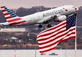 Un vuelo de American Airlines, obligado a abortar el aterrizaje para evitar chocar con otro avión en Washington