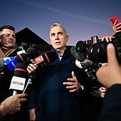 La Fiscalía de Rumanía imputa al candidato prorruso a presidente tras confiscarle gran cantidad de armas y dinero