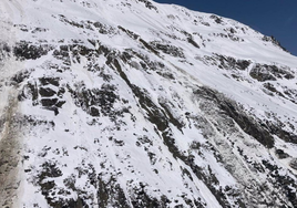 Al menos 41 trabajadores atrapados por un alud en el Himalaya indio