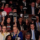 Caos en el Capitolio: expulsiones, gritos y boicots en el discurso del presidente