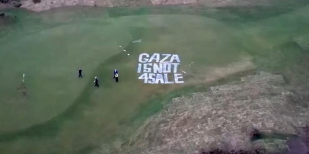 Vandalizan el campo de golf de Trump en Escocia: «Gaza no está a la venta»