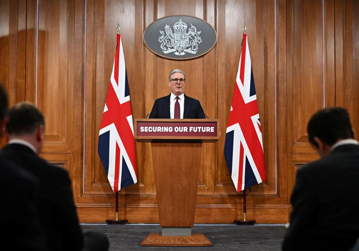 El primer ministro británico, Keir Starmer, tras la cumbre virtual para debatir sobre Ucrania