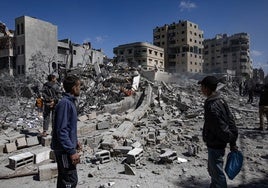 El Ejército israelí anuncia operaciones terrestres «precisas» en el centro y el sur de la Franja de Gaza
