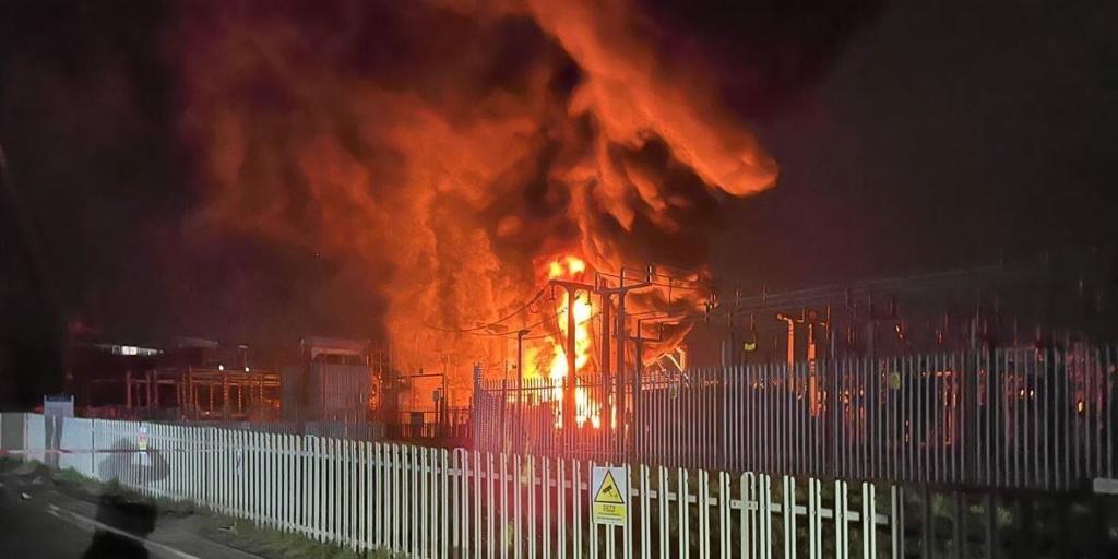 El aeropuerto de Heathrow retomará su actividad tras casi un día entero cerrado por un incendio