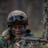 En qué países las mujeres deben cumplir un servicio militar obligatorio