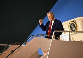 Trump asegura que Le Pen es «víctima»  de una «caza de brujas» de la extrema izquierda