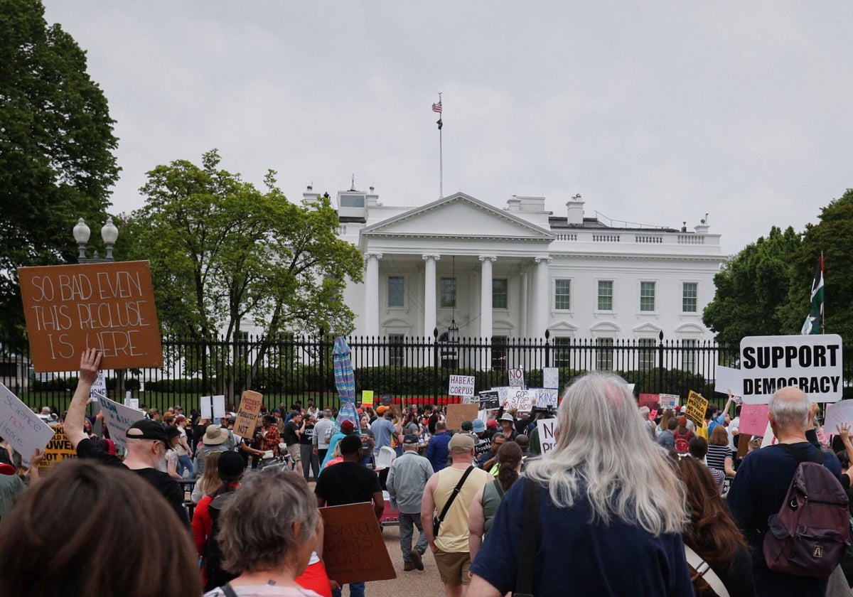 Manifestación anti-Trump frente a la Casa Blanca