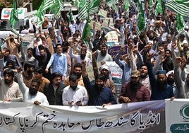 La India cierra la frontera con Pakistán por el atentado en Cachemira