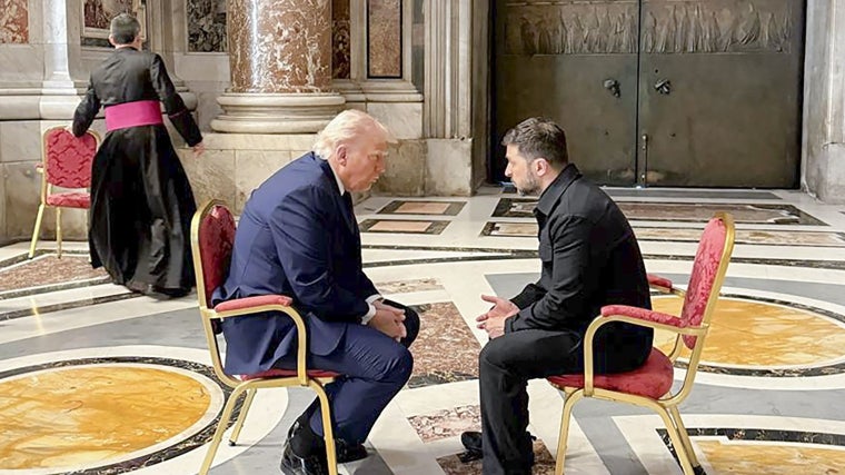 Trump y Zelenski hablaron durante unos minutos durante el funeral del Papa Francisco en el Vaticano