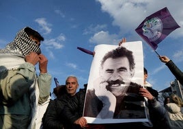 El PKK kurdo anuncia su disolución y el fin de la lucha armada tras cuatro décadas de conflicto en Turquía