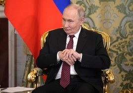 El Kremlin mantiene la incógnita sobre la presencia de Putin en la reunión con Zelenski