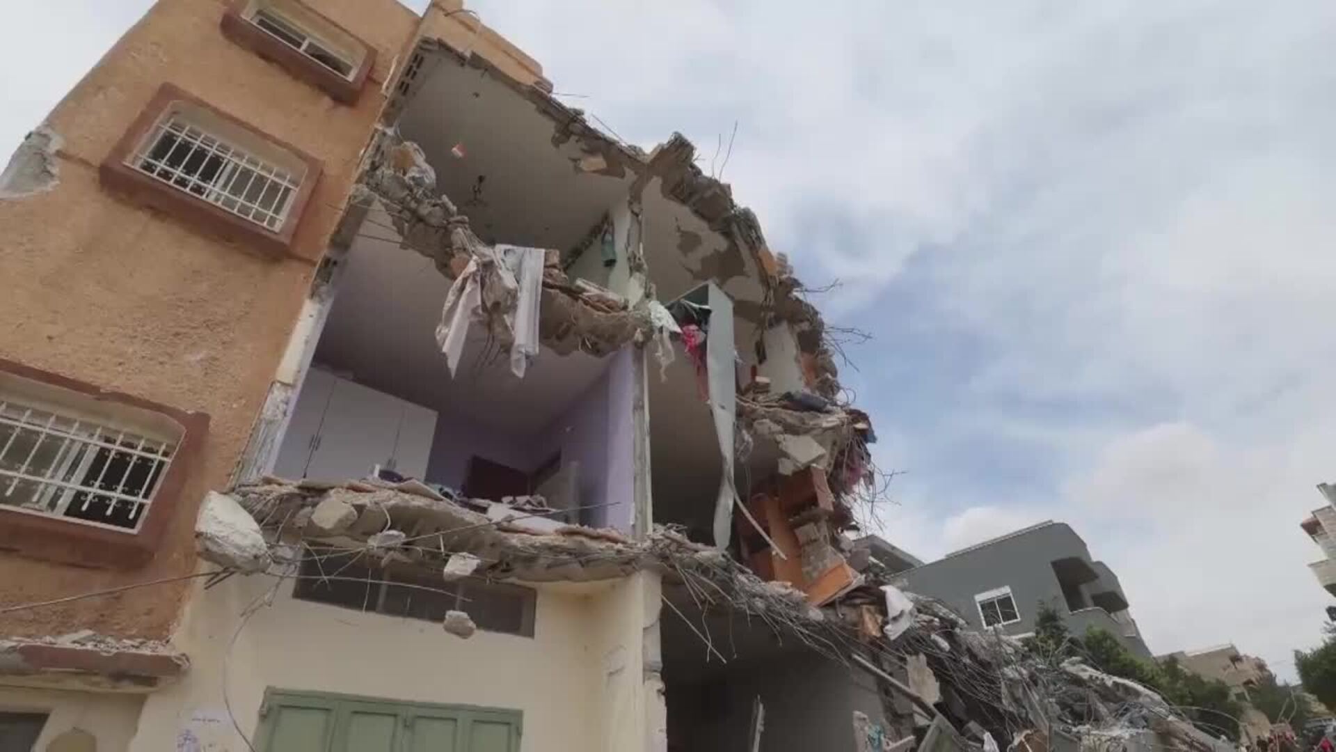 Israelí mata al menos a cinco personas en una incursión en Cisjordania