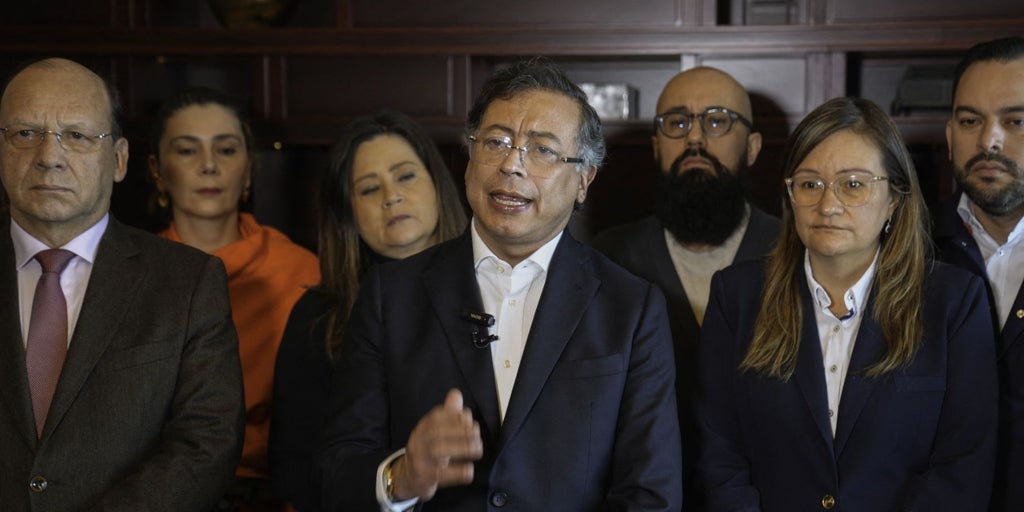El Senado tumba la consulta popular de Petro y él denuncia fraude y llama a reaccionar