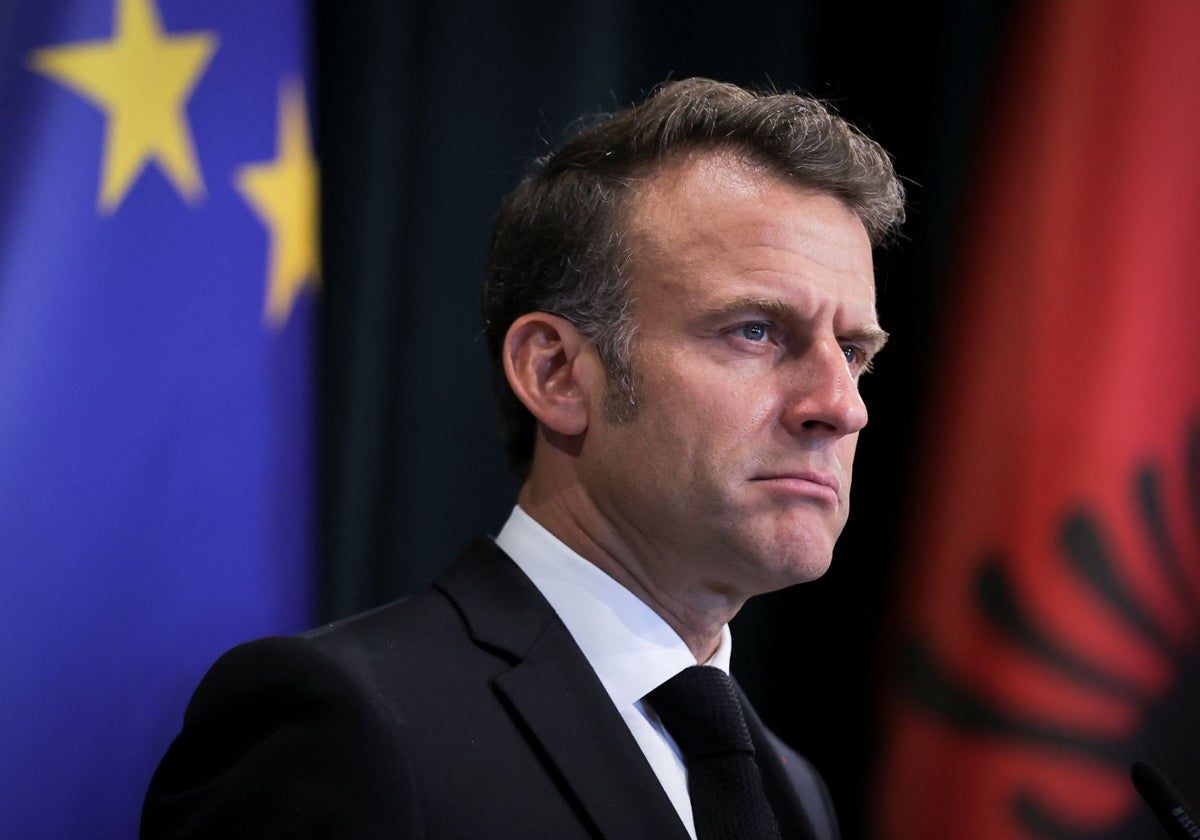 Macron, sin mayoría para gobernar, tiene que negociar con otros partidos minoritarios, ralentizando la vida política