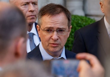 Vladímir Medinski, el 'dóberman' de Putin para negociar que la guerra se alargue