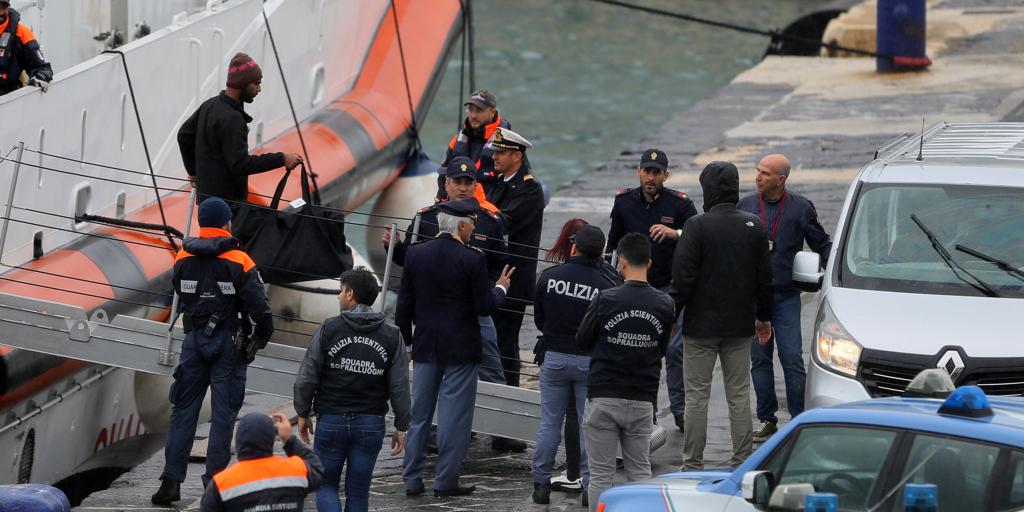 Bruselas propone una reforma para facilitar deportaciones como las de italia a albania