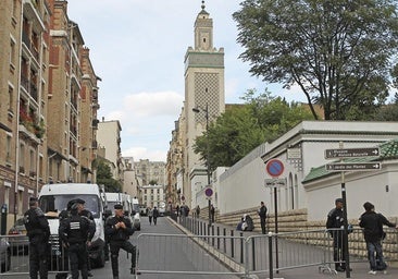 Los servicios secretos alertan de la «creciente amenaza» de los Hermanos Musulmanes por querer «islamizar Francia»