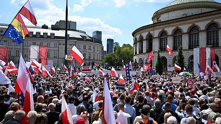 La concentración de seguidores del candidato Rafal Trzaskowski