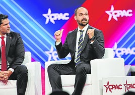 La Fiscalía de Brasil pide investigar a uno de los hijos de Bolsonaro por impulsar una campaña contra las autoridades