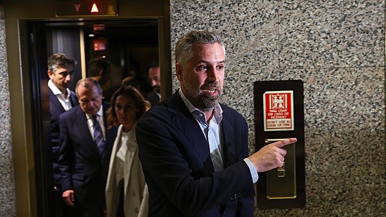 El último fracaso en Portugal y la profunda crisis en Francia evidencian el ocaso del socialismo en Europa