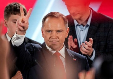 El nacionalista Nawrocki gana las elecciones presidenciales en Polonia, según los resultados oficiales