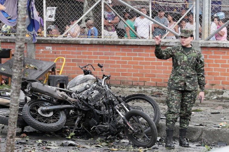 Al menos dos muertos y 36 heridos por una explosión de bombas en la ciudad colombiana de Cali