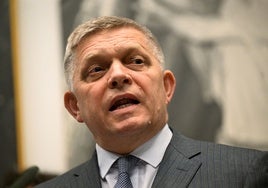 El primer ministro eslovaco pone en duda la «efectividad» de la democracia
