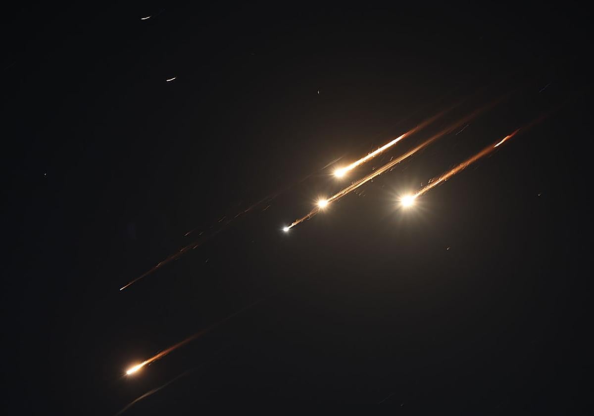 Misiles lanzados por Irán sobrevuelan Jerusalén este viernes