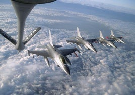 Bombarderos de EE.UU. llegan a las bases de Morón y Rota