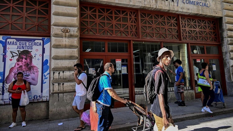La  represión y el hostigamiento del régimen cubano  acaban con el paro estudiantil por el 'tarifazo' de internet