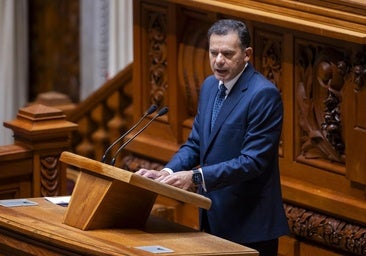 Luís Montenegro pide a la oposición que le permita gobernar Portugal los próximos cuatro años