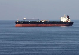 Colisionan dos petroleros en el estrecho de Ormuz por las interferencias que provocan los ataques entre Israel e Irán