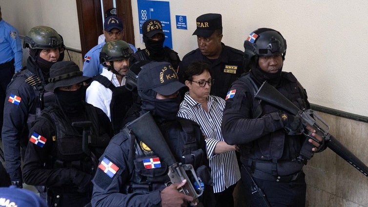 Un tribunal deja en libertad con cargos a los propietarios de la discoteca colapsada en República Dominicana