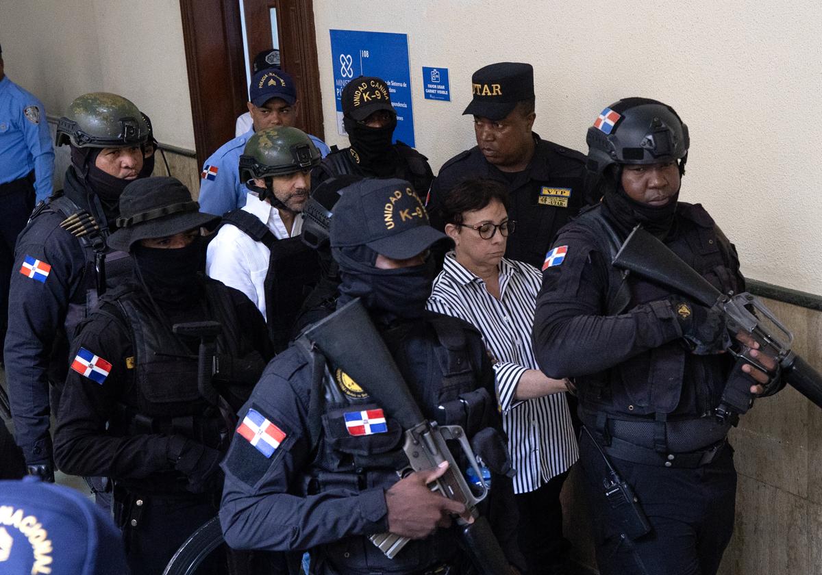 La Policía escolta a los hermanos Espaillat en el juzgado
