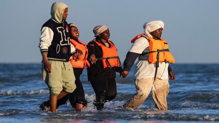 Francia necesitará 300.000 nuevos migrantes para «atender» las necesidades laborales