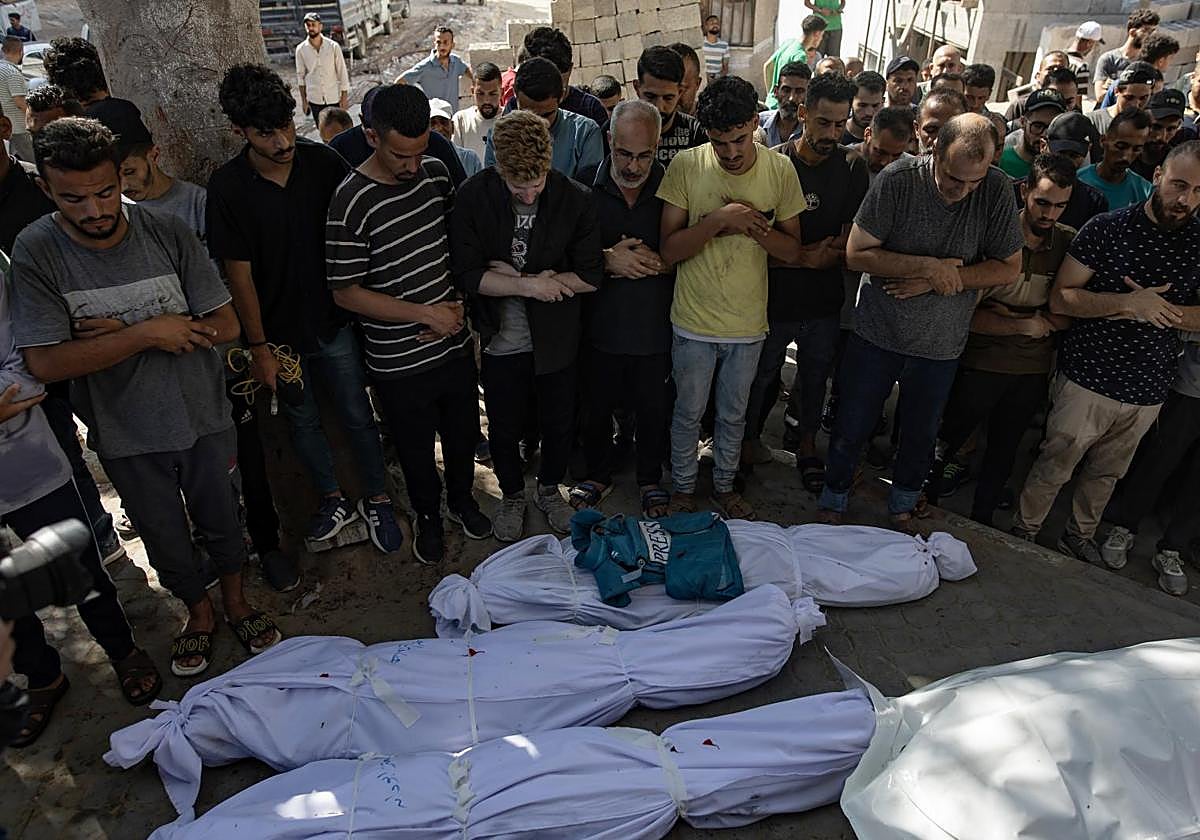 Trump dice que Israel acepta las condiciones para un alto el fuego de 60 días en Gaza